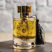 Karat EDP unisex Maison Alhambra di Lattafa